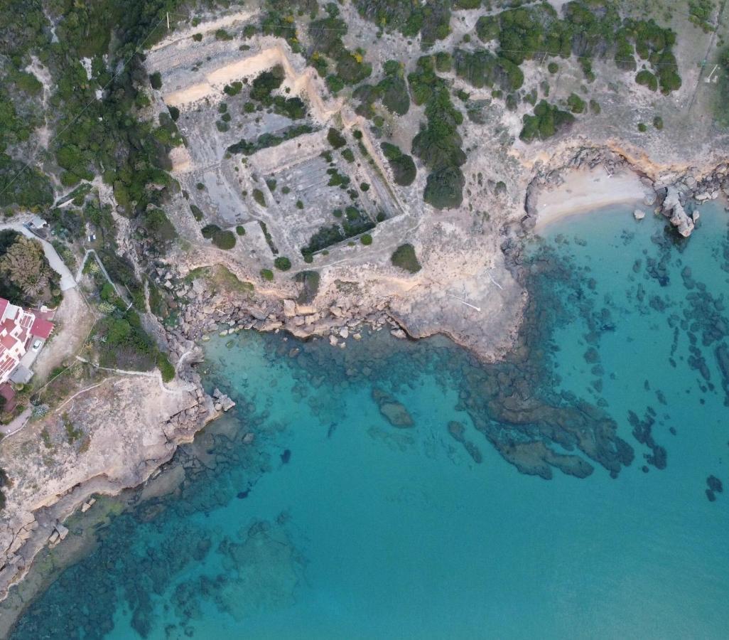 Wanda - Seafront On Cala Burantino With Private Cove Appartement Alghero
